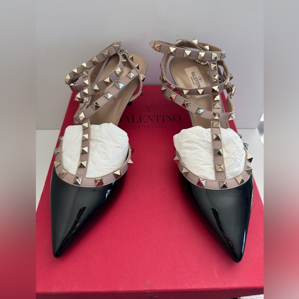 Valentino Rockstuds 3 ankle-strep patent leather pumps size 40 1/2.